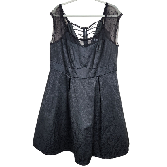 torrid Disney Villians Black Floral Lace Up Swing Dress Petticoat Womens Size 22 - Picture 1 of 16